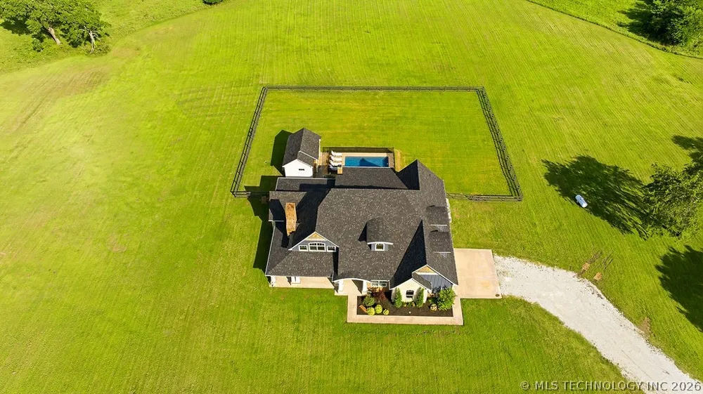 16198 County Road 3635 Stonewall, OK 74871