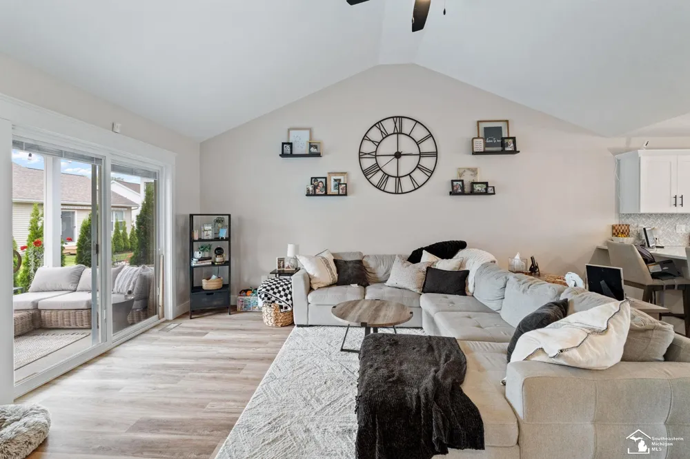 4157 Caitlin Court Bedford Township, MI 48144