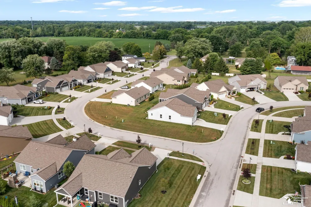 4157 Caitlin Court Bedford Township, MI 48144