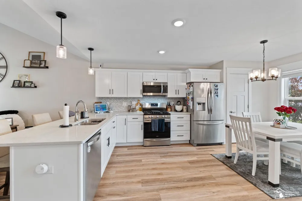 4157 Caitlin Court Bedford Township, MI 48144