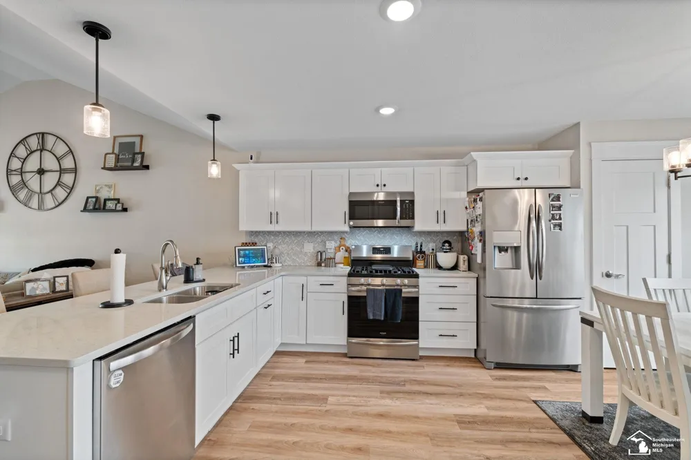 4157 Caitlin Court Bedford Township, MI 48144