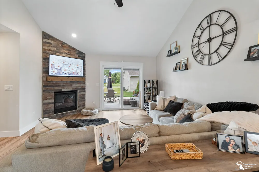 4157 Caitlin Court Bedford Township, MI 48144