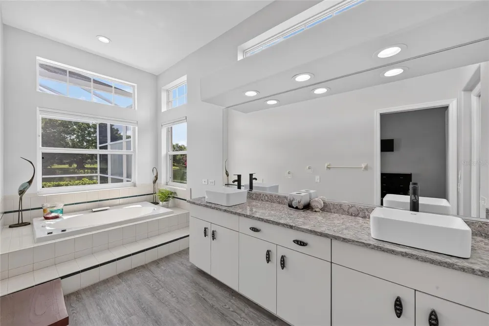 6726 HICKORY HAMMOCK CIRCLE Bradenton, FL 34202