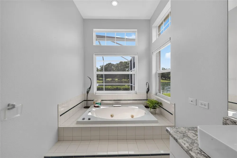 6726 HICKORY HAMMOCK CIRCLE Bradenton, FL 34202