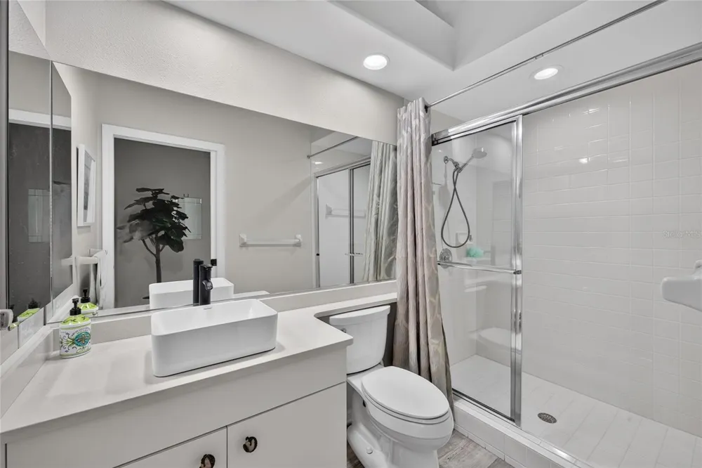 6726 HICKORY HAMMOCK CIRCLE Bradenton, FL 34202