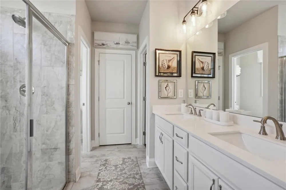 220 Lakeside Place Canton, GA 30114