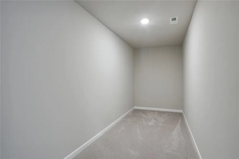 220 Lakeside Place Canton, GA 30114