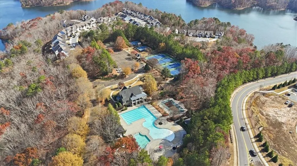 220 Lakeside Place Canton, GA 30114