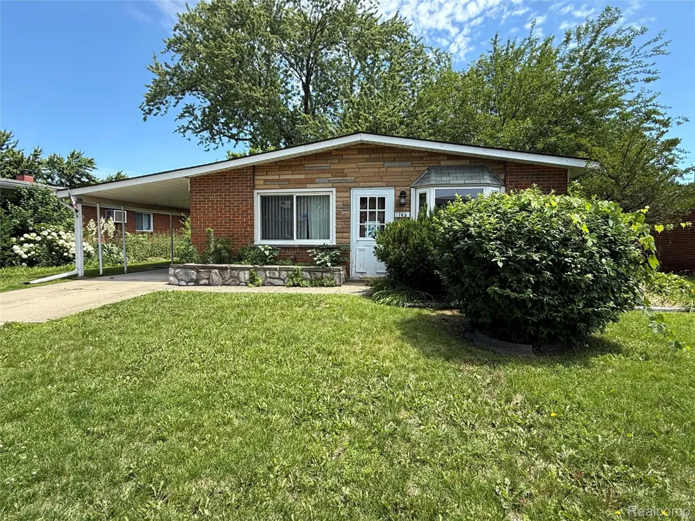 1765 Dulong Avenue Madison Heights City, MI 48071
