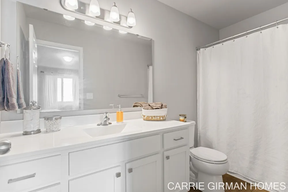 13772 Deer Creek Drive South Haven Charter Township, MI 49090