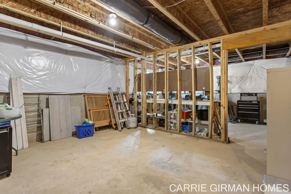 13772 Deer Creek Drive South Haven Charter Township, MI 49090