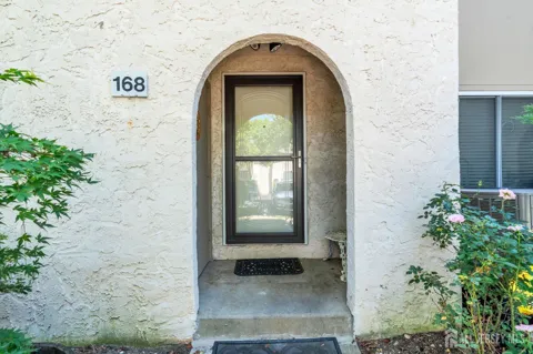 168 Thoreau Drive