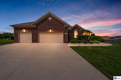 517 Concord Grape Way