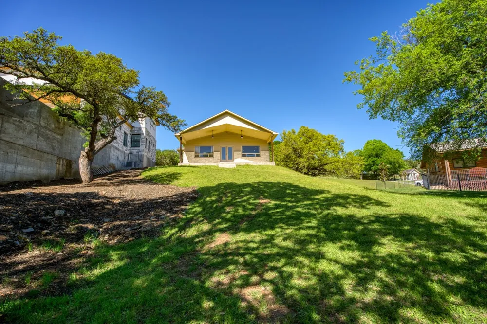 333 Sandy Mountain Drive Sunrise Beach, TX 78643