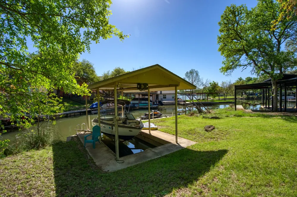 333 Sandy Mountain Drive Sunrise Beach, TX 78643