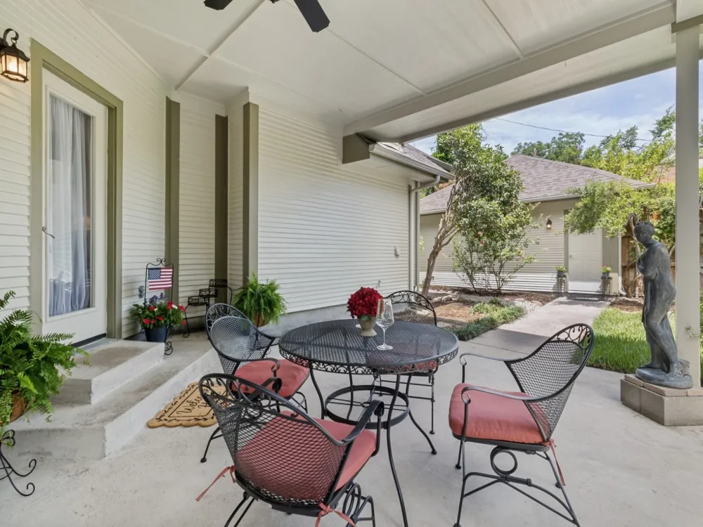 4947 Reiger Avenue Dallas, TX 75214