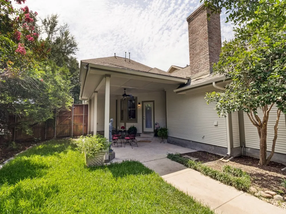 4947 Reiger Avenue Dallas, TX 75214