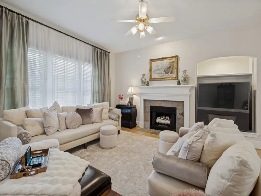 4947 Reiger Avenue Dallas, TX 75214