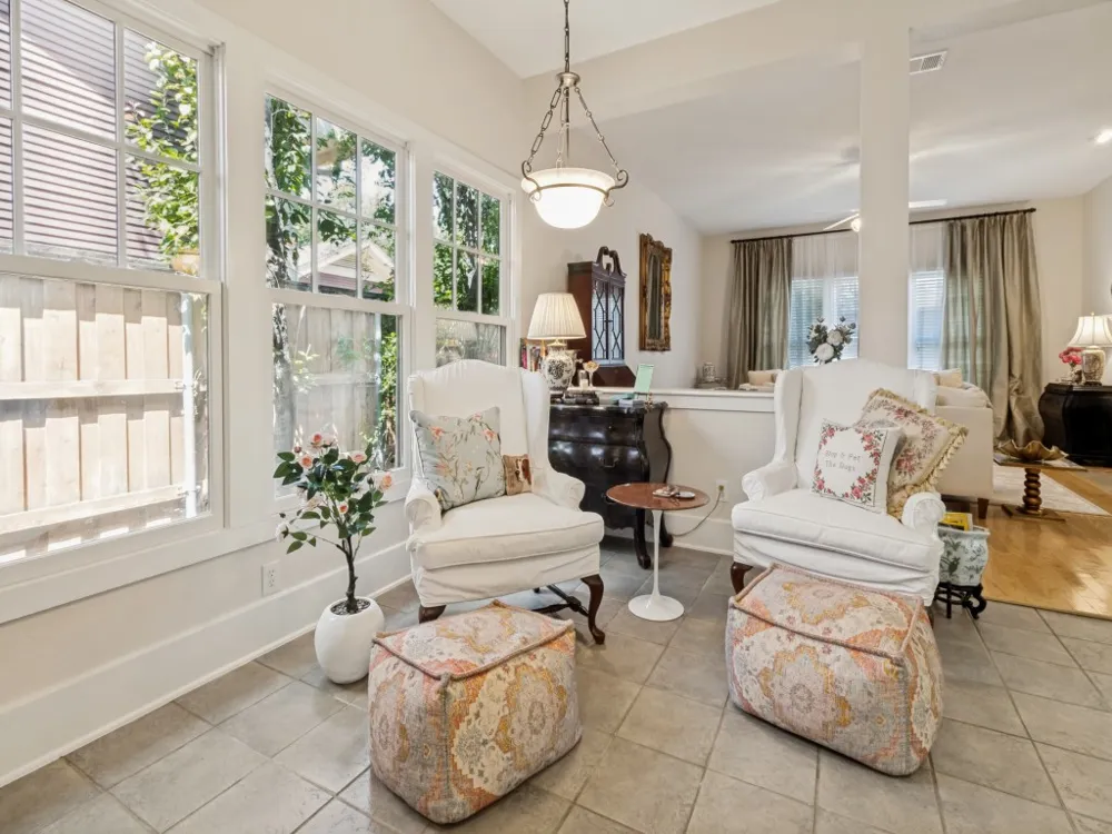 4947 Reiger Avenue Dallas, TX 75214