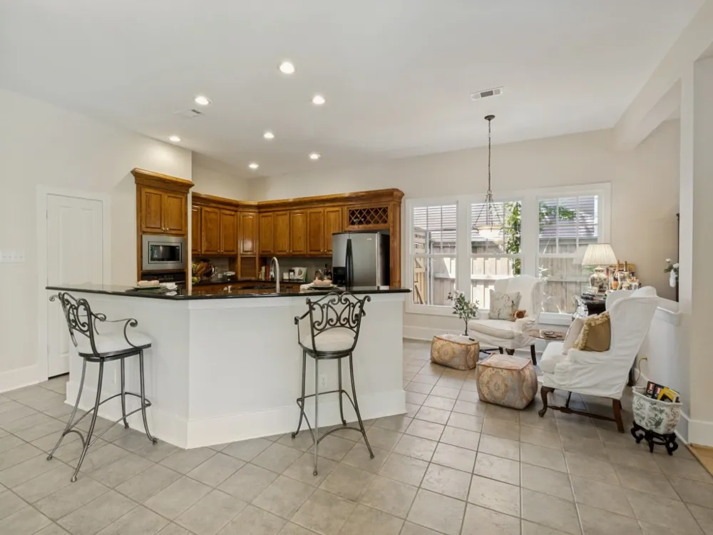 4947 Reiger Avenue Dallas, TX 75214
