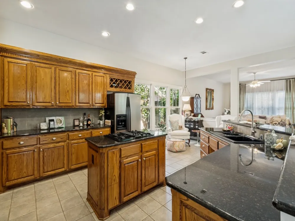 4947 Reiger Avenue Dallas, TX 75214
