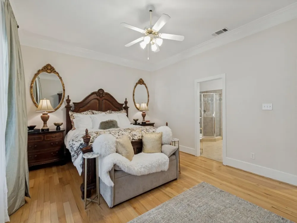 4947 Reiger Avenue Dallas, TX 75214