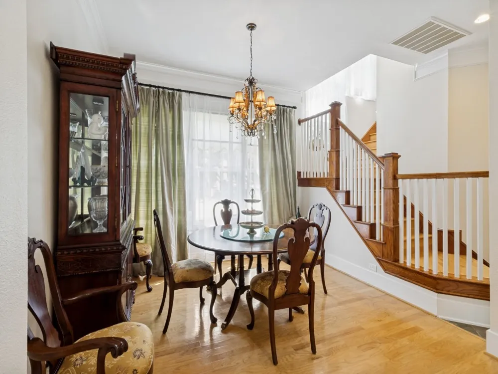 4947 Reiger Avenue Dallas, TX 75214