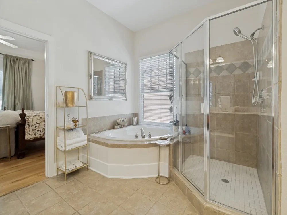 4947 Reiger Avenue Dallas, TX 75214