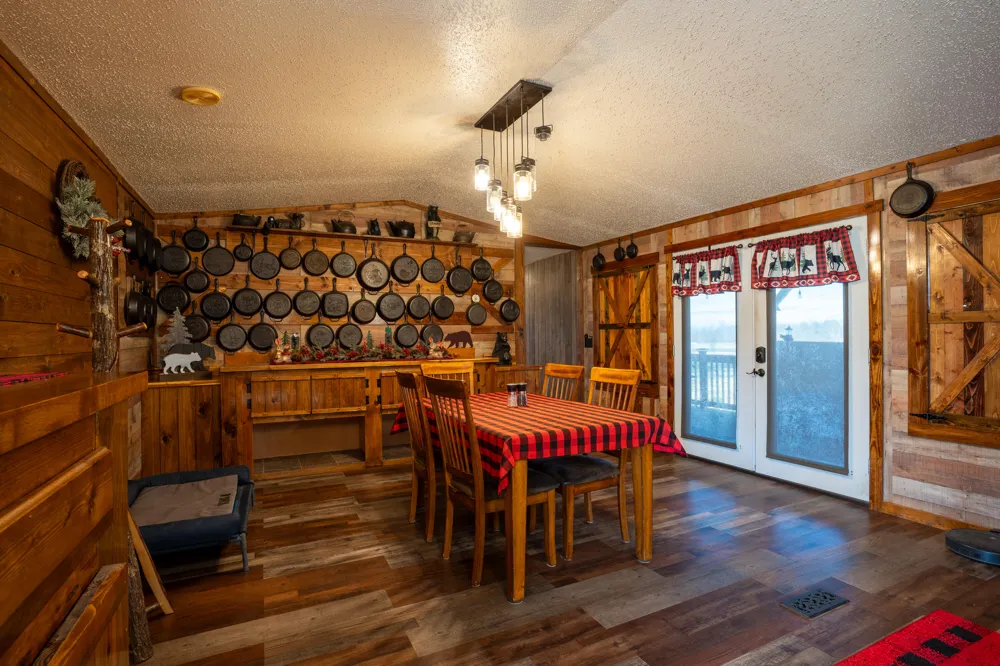 5352 County Rd 159 Ider, AL 35981