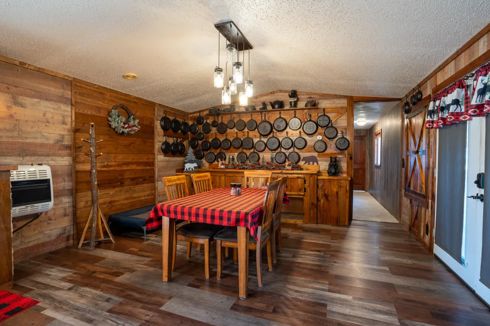 5352 County Rd 159 Ider, AL 35981