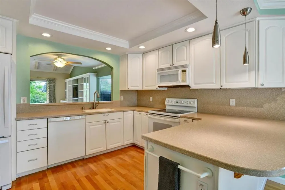 6298 Blauer Lane San Jose, CA 95135