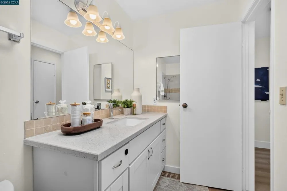 1707 Dalessi Dr Pinole, CA 94564
