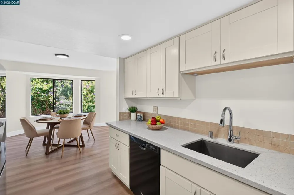 1707 Dalessi Dr Pinole, CA 94564