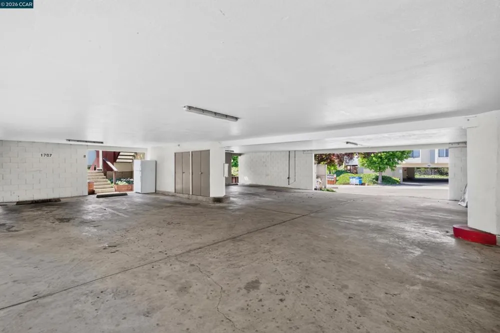 1707 Dalessi Dr Pinole, CA 94564