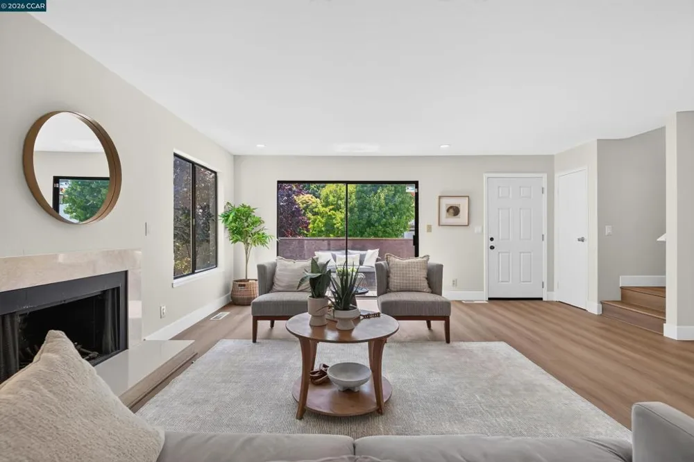 1707 Dalessi Dr Pinole, CA 94564