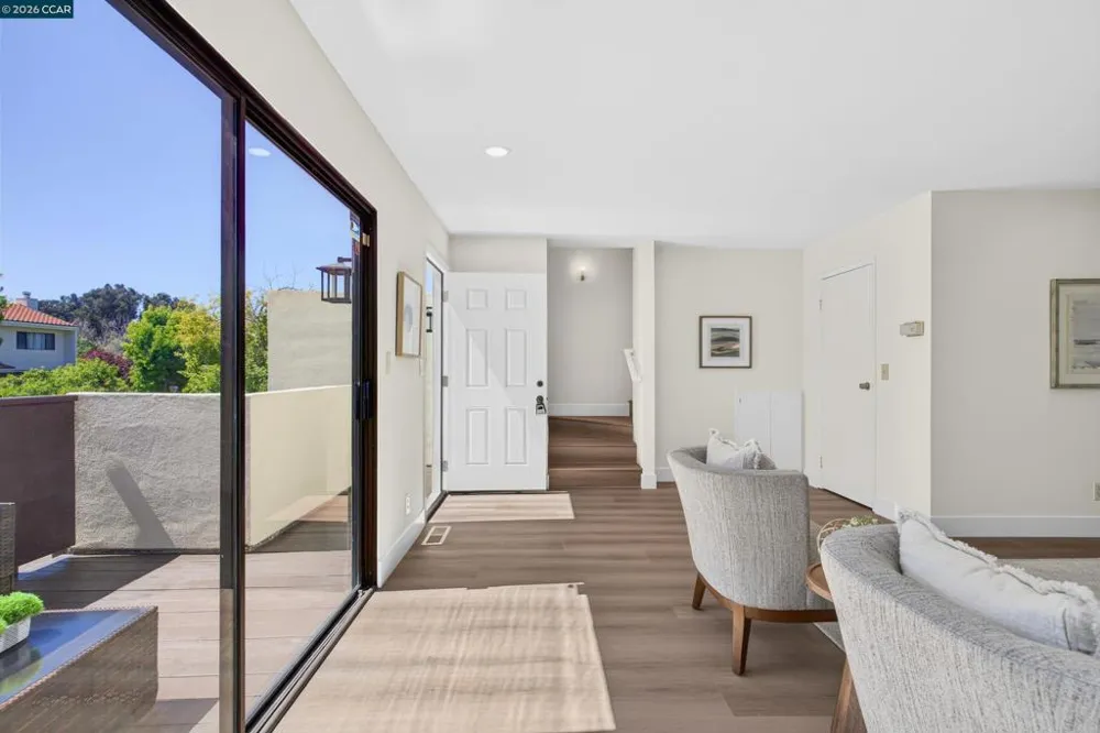 1707 Dalessi Dr Pinole, CA 94564