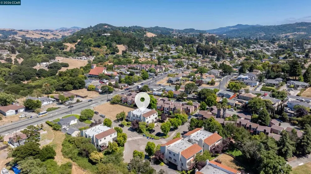 1707 Dalessi Dr Pinole, CA 94564
