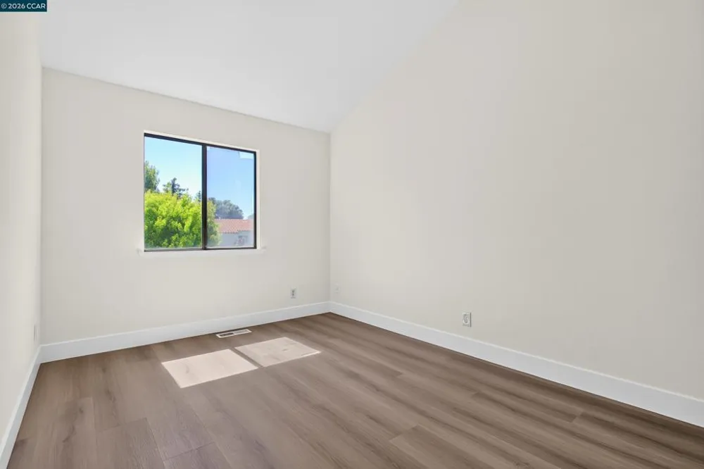1707 Dalessi Dr Pinole, CA 94564