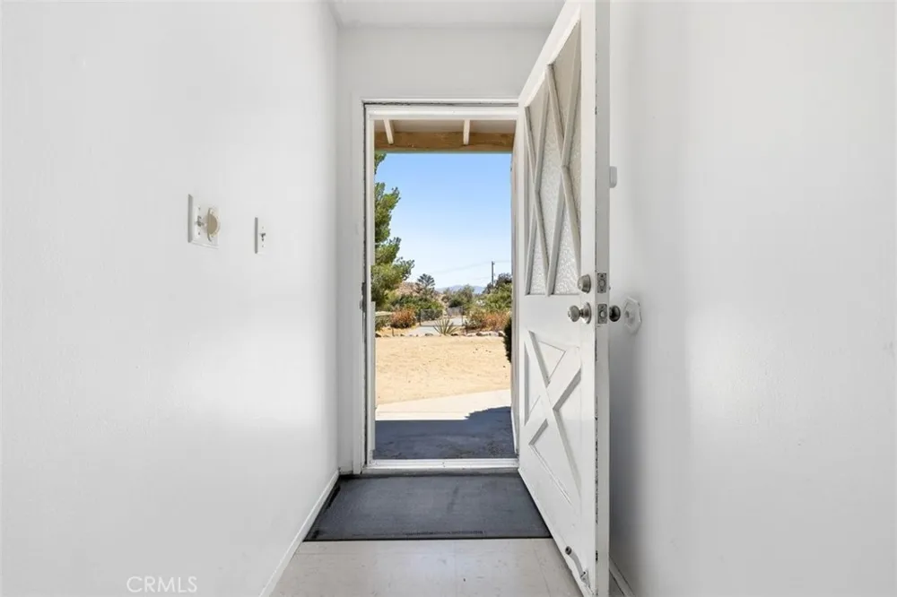 49084 Mojave Morongo Valley, CA 92256
