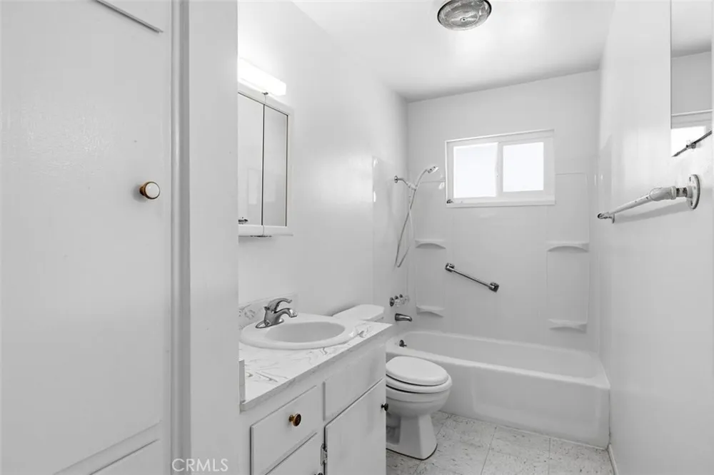 49084 Mojave Morongo Valley, CA 92256