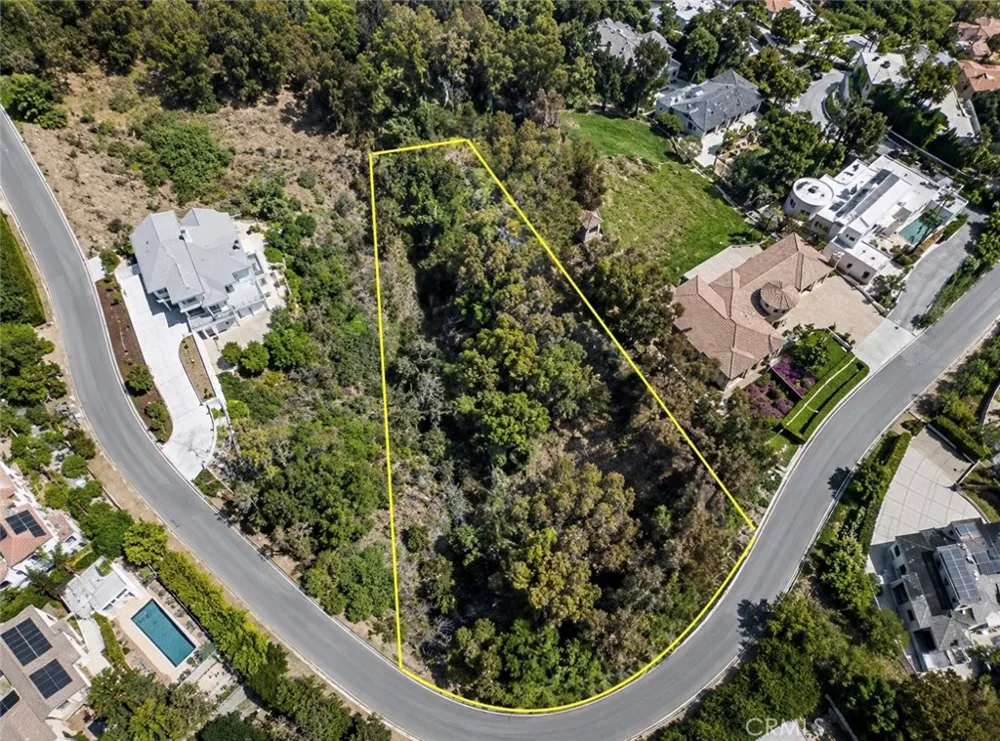 2185 Lemon Heights Santa Ana, CA 92705