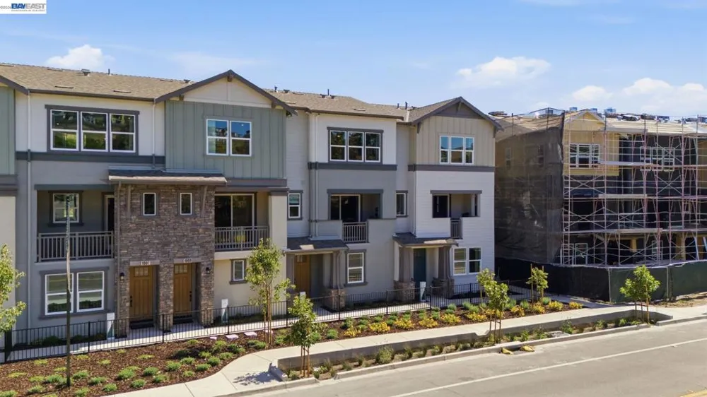 2003 Cascade Way San Ramon, CA 94583