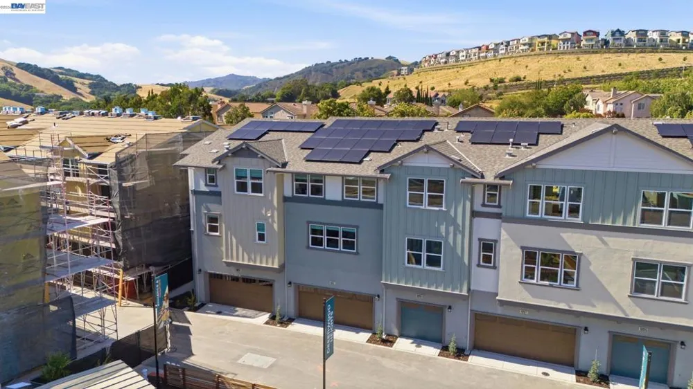 2003 Cascade Way San Ramon, CA 94583