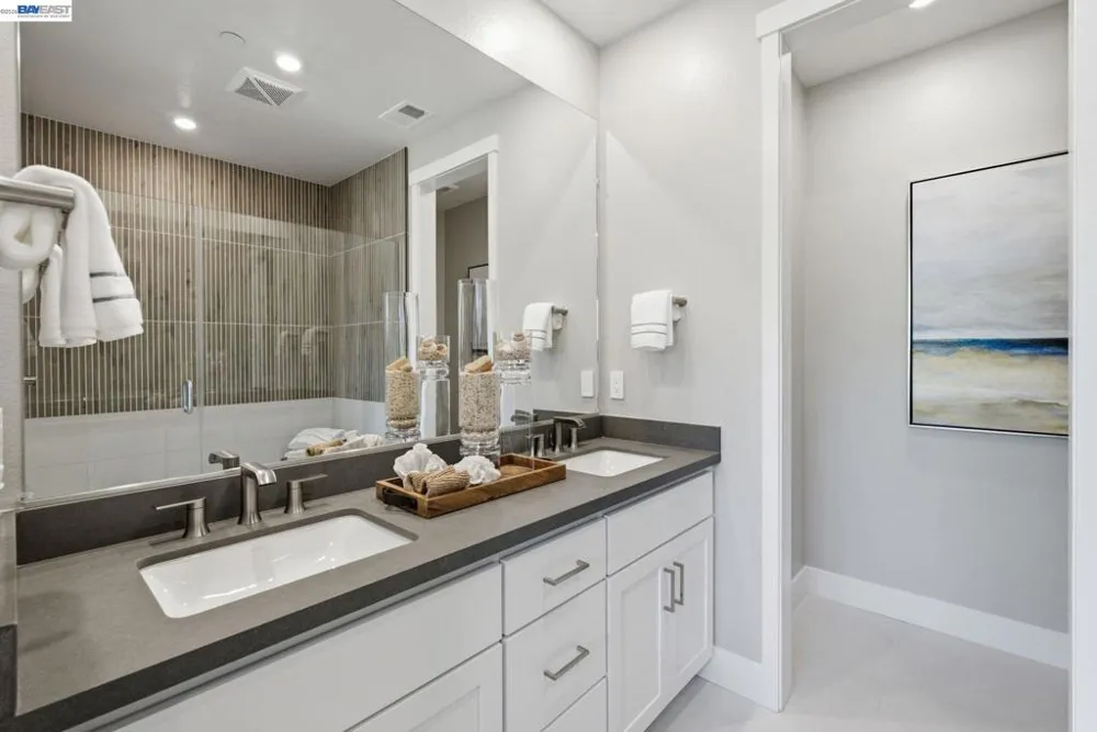 2003 Cascade Way San Ramon, CA 94583