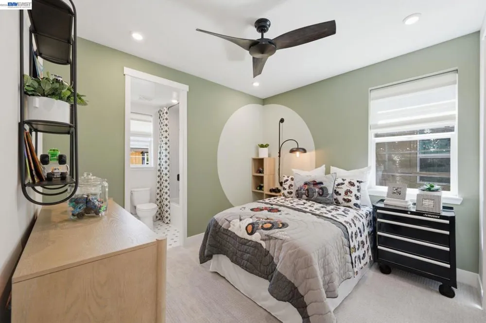 2001 Cascade Way San Ramon, CA 94583