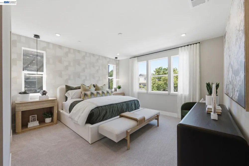 2001 Cascade Way San Ramon, CA 94583