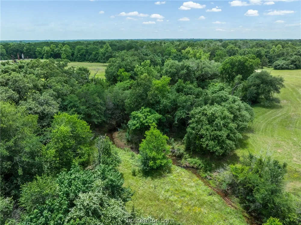 3320 County Road 430 Dime Box, TX 77853