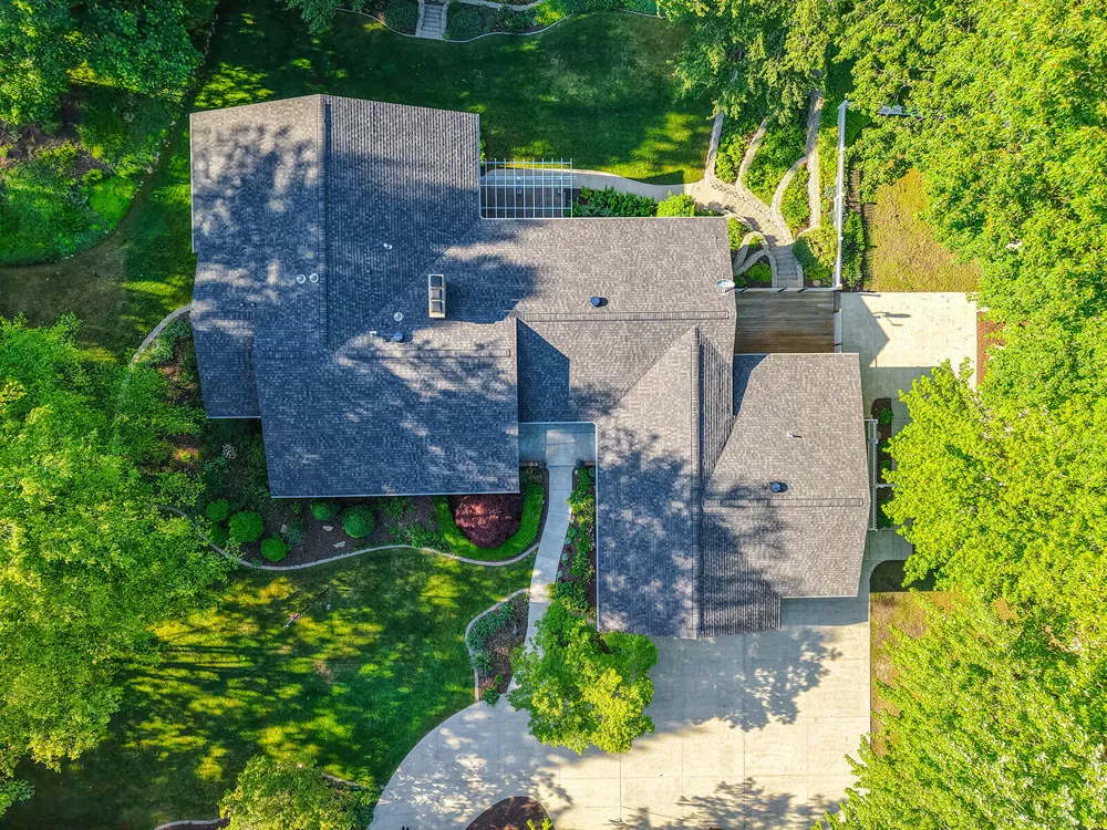 6697 Warren Woods Road Three Oaks, MI 49128