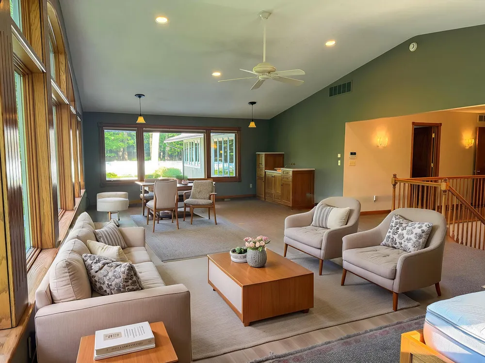 6697 Warren Woods Road Three Oaks, MI 49128