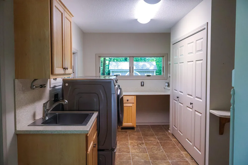 6697 Warren Woods Road Three Oaks, MI 49128